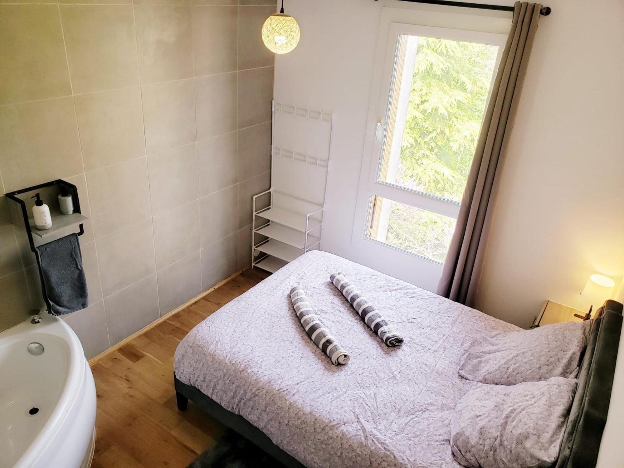 Suite From 1 To 6 - Bathtubs In Rooms - Air Conditioned Residential Appartement - Self-Arrival - Wifi - Netflix Disney - Kitchen - Laundry - Parking Αβινιόν Εξωτερικό φωτογραφία