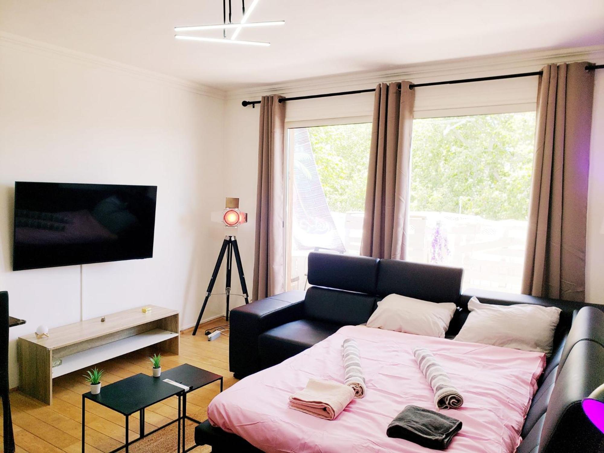 Suite From 1 To 6 - Bathtubs In Rooms - Air Conditioned Residential Appartement - Self-Arrival - Wifi - Netflix Disney - Kitchen - Laundry - Parking Αβινιόν Εξωτερικό φωτογραφία