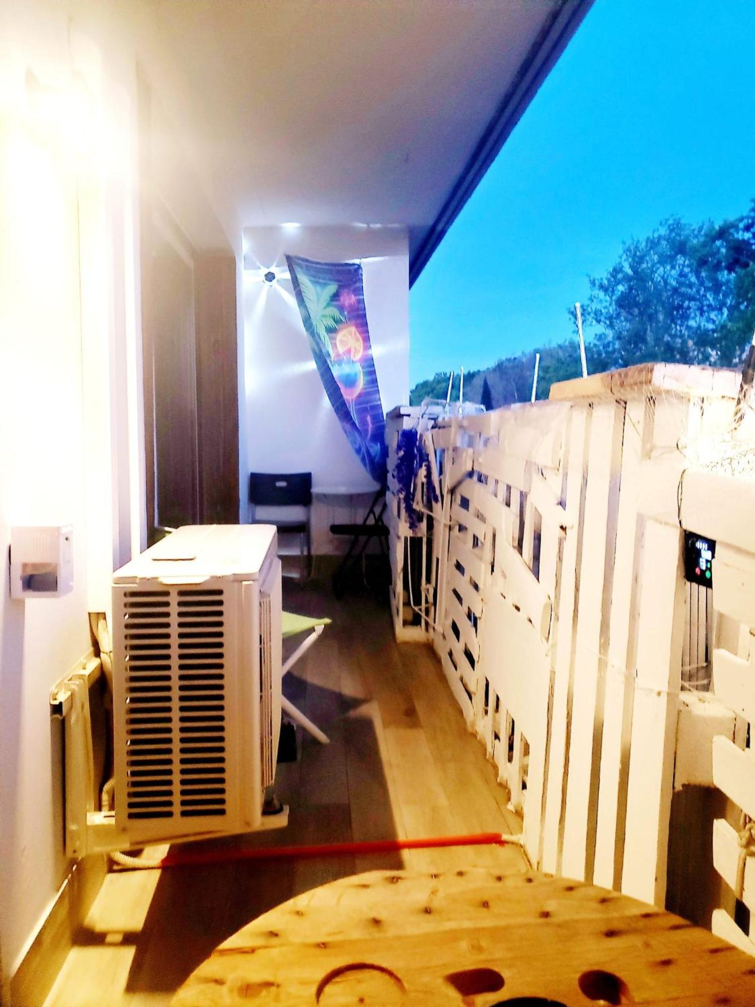 Suite From 1 To 6 - Bathtubs In Rooms - Air Conditioned Residential Appartement - Self-Arrival - Wifi - Netflix Disney - Kitchen - Laundry - Parking Αβινιόν Εξωτερικό φωτογραφία